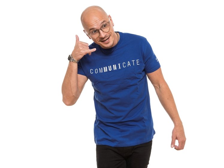 Men's  T-shirt comMUNIcate, blue